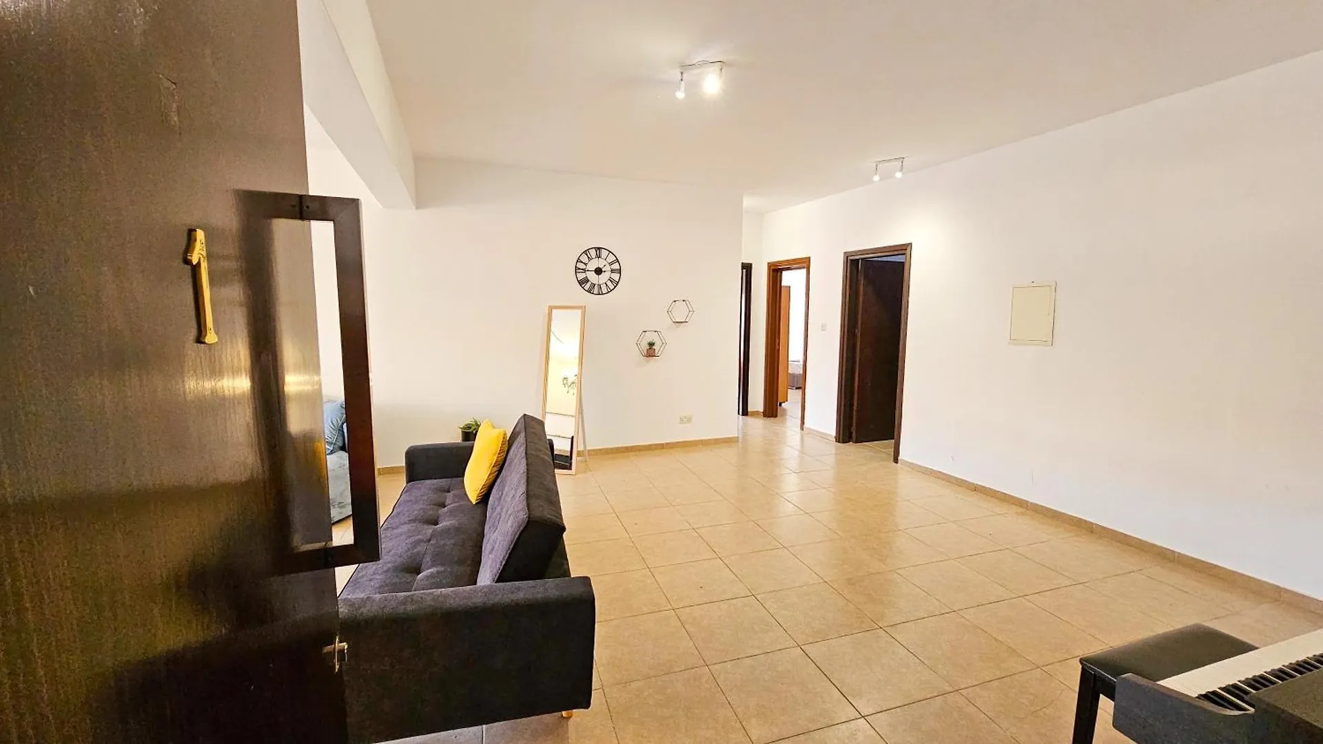 Apartment Sky Line City Apartment, 150M From Chabad Lubavitch Larnaca